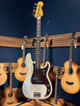 Fender American Professional II Precision Bass in Olympic White with Rosewood (Manufacturers Refurbished/Used)